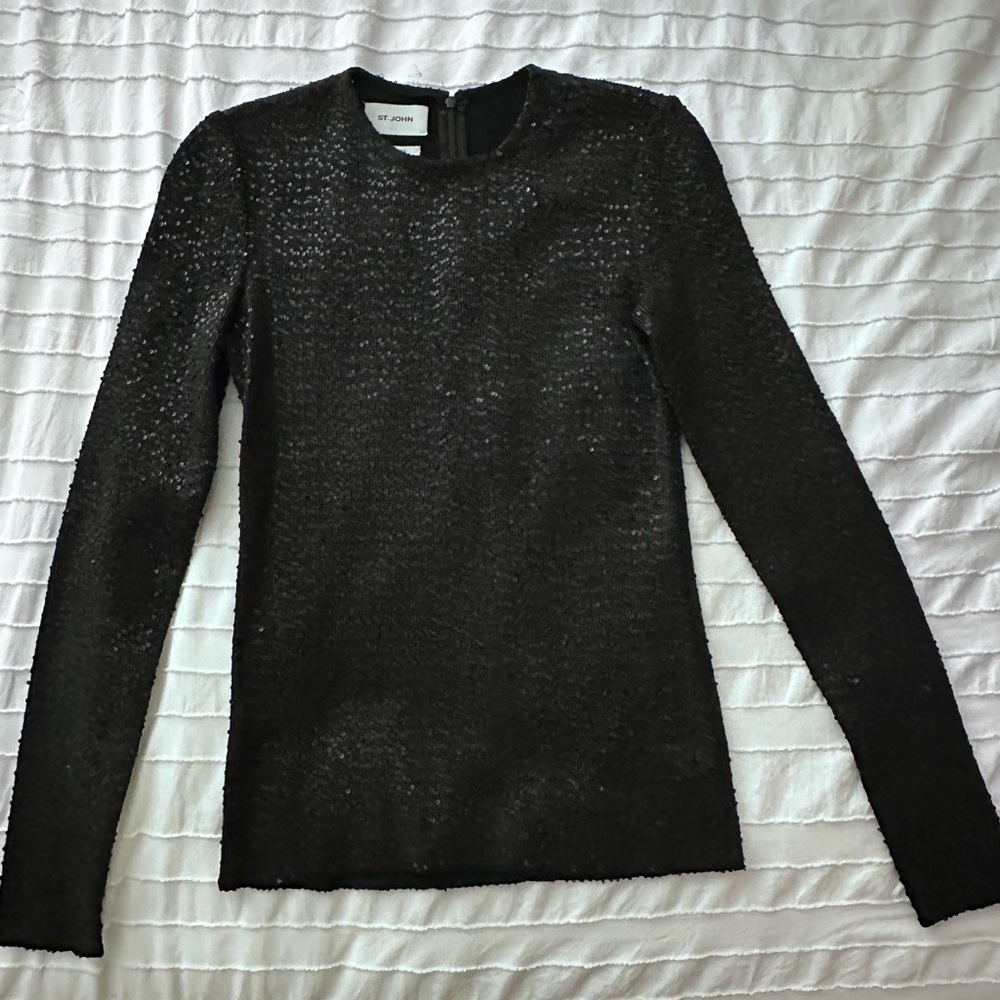 St. John Elegant Black Long Sleeve Top